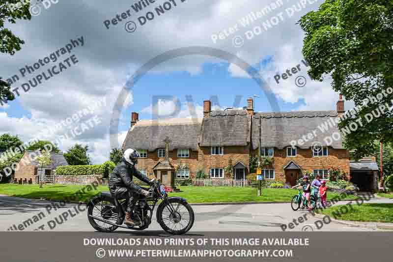 Vintage motorcycle club;eventdigitalimages;no limits trackdays;peter wileman photography;vintage motocycles;vmcc banbury run photographs